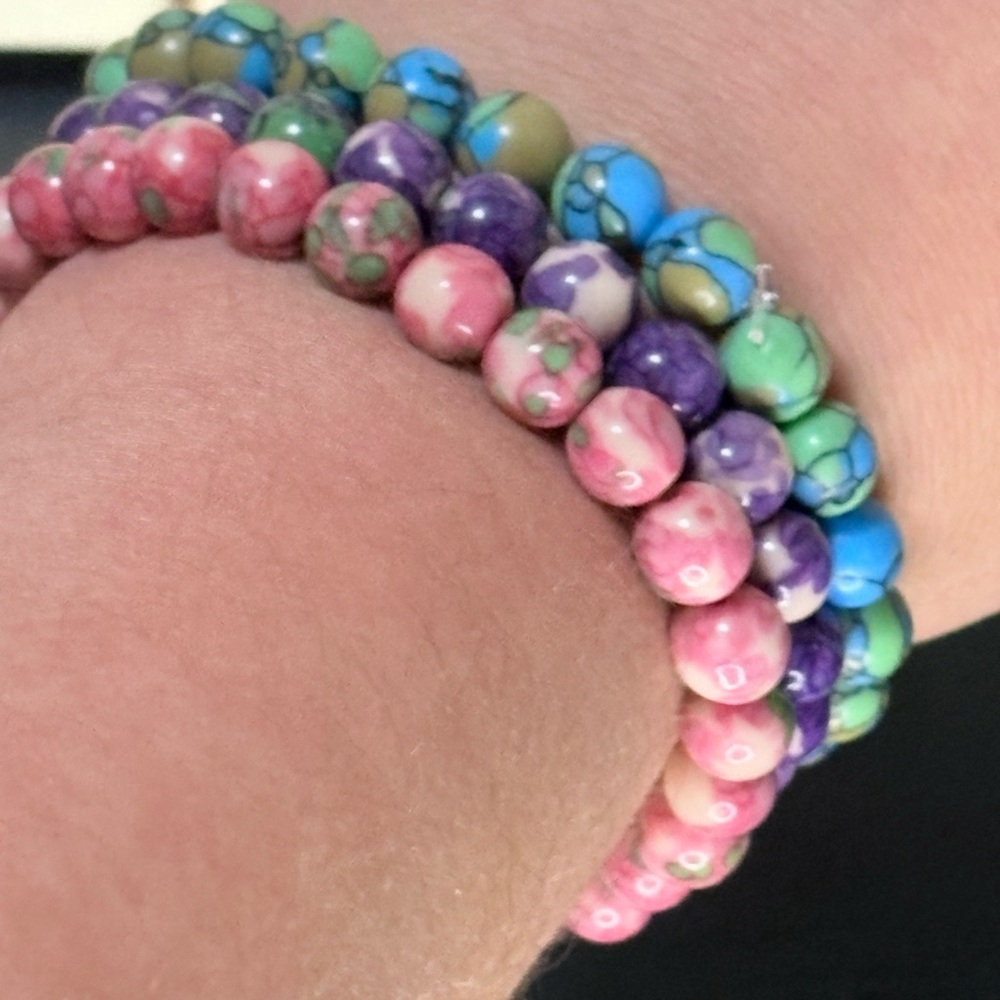 Handcrafted gemstone beaded bracelet - Picture 5 of 9